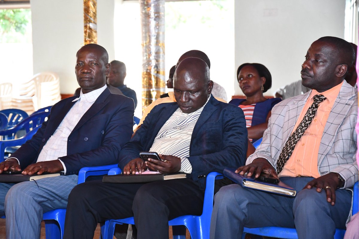 BusogaConsorti1's tweet photo. “The arm of governance is key to the development and transformation of our communities. It is our responsibility to pray for our leaders, uphold them, and stand with them as they serve the people.

Just as Nehemiah stood at the gate and called the people to rise and rebuild, we too are called to rise, pray, and rebuild Busoga together. Life is an assignment given to us by God, and we must faithfully fulfil our part in building our communities.”

— Bishop Edward Munene, Regional Overseer, National Born Again Pentecostal Churches

#BusogaPrayerWeek