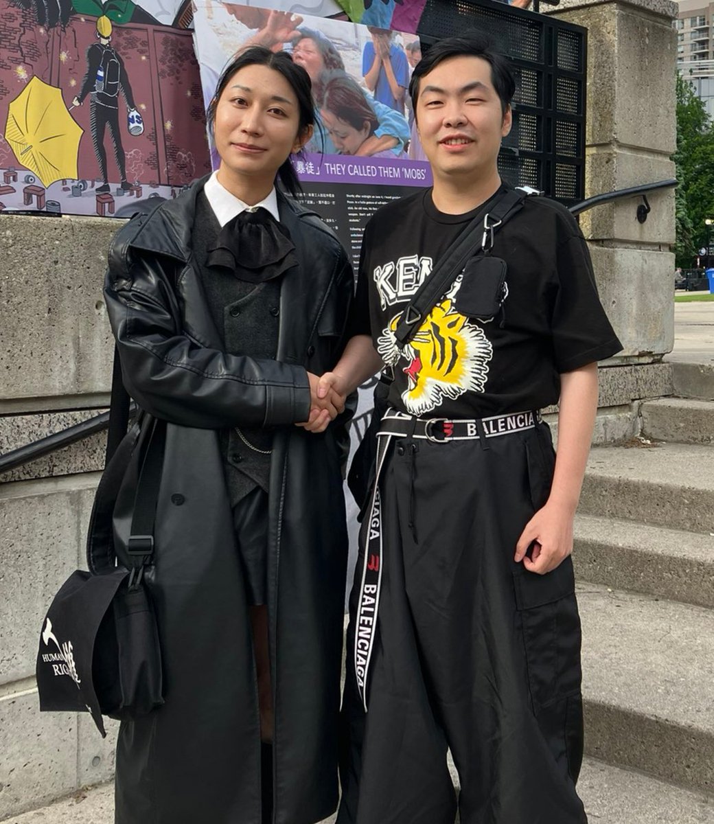 Liubryant2's tweet photo. @torontobigface https://t.co/vxNBPDRSnC