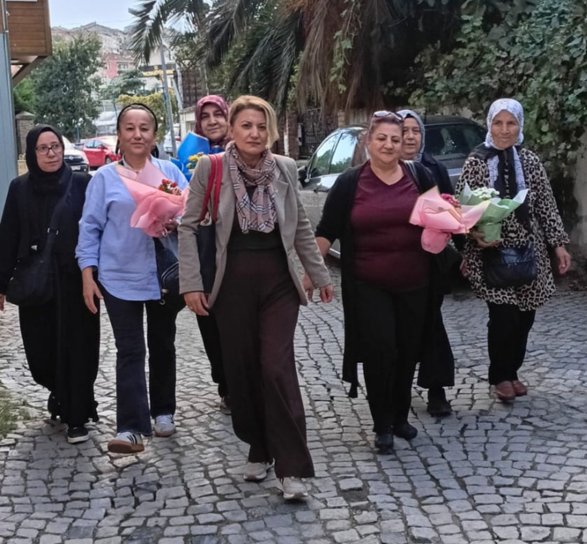 MHPEYUPSULTAN's tweet photo. Sağlık yolculuğumuzun değerli emekçileri, Eczacılık Gününüz kutlu olsun. https://t.co/sG0B82gm8I