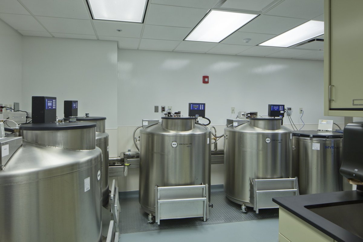 fhpaschen's tweet photo. Project anniversary! 10 years ago, F.H. Paschen completed a specialized stem cell laboratory renovation at the University of Illinois Hospital, including a GMP clean room and specialized mechanical systems. #BuildWithPaschen https://t.co/RiFPUCvpez