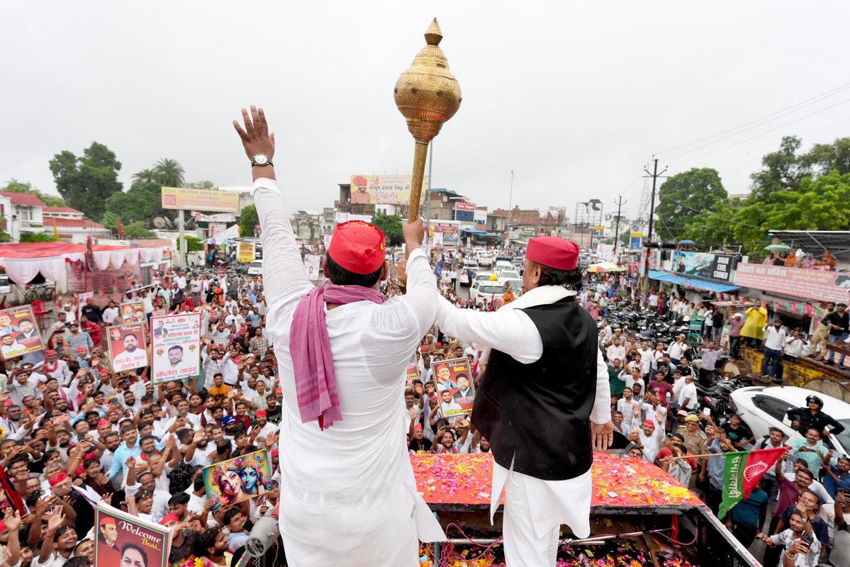 yadavakhilesh's tweet photo. संकल्प ले लिया समानता की नई रीत का
और अपने ‘पीडीए’ की शानदार जीत का! https://t.co/zWKDCqG1bQ