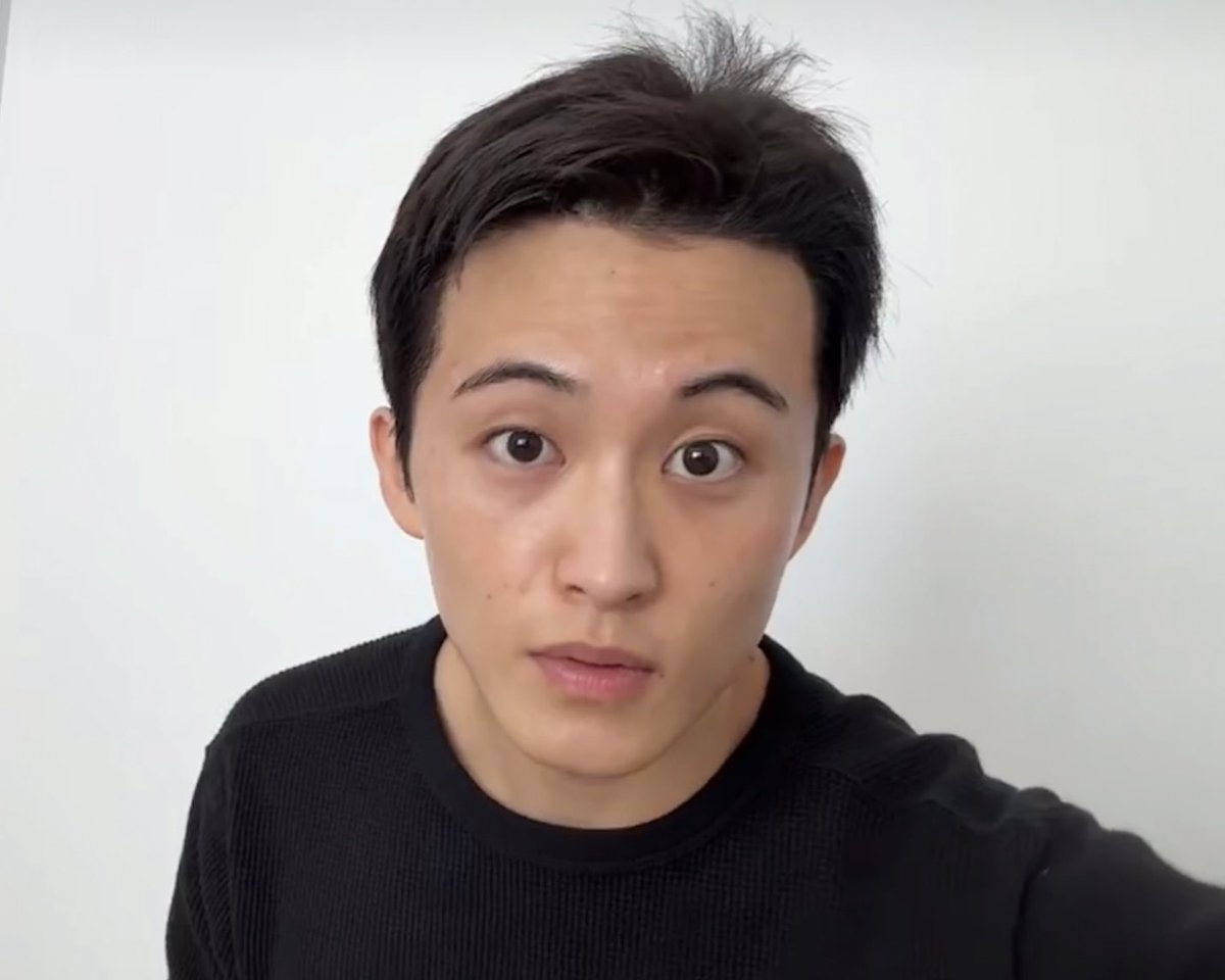 formklees's tweet photo. MARKKKKK WTF https://t.co/q86t6gwoNM