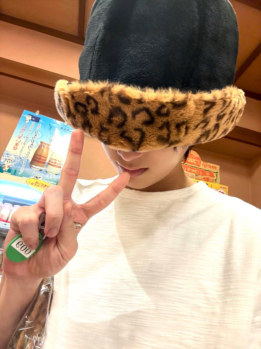 bndwiki's tweet photo. 🌟 [#WEVERSE UPDATE] 260925 #TAESAN 

Taerangi*

🐯 (Horangi) https://t.co/W6nbKSB4as