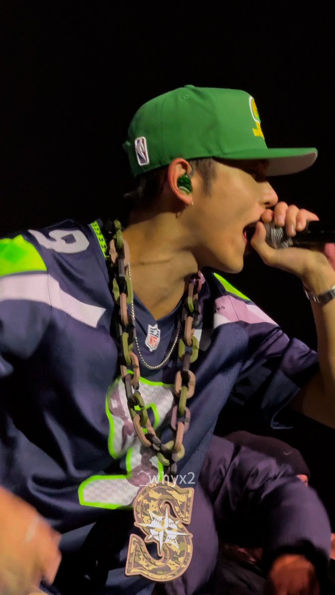 ryulshots's tweet photo. ryul’s veins popping 🫠 https://t.co/yGMqI3PCM6