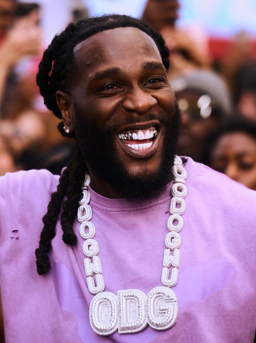hypetribeng's tweet photo. 🚨JUST IN

Burna Boy set to become the first African artist to perform live at Apple Music’s newly opened Hall in London on October 29 🏟️ 🇬🇧 https://t.co/JBrYWO54fP