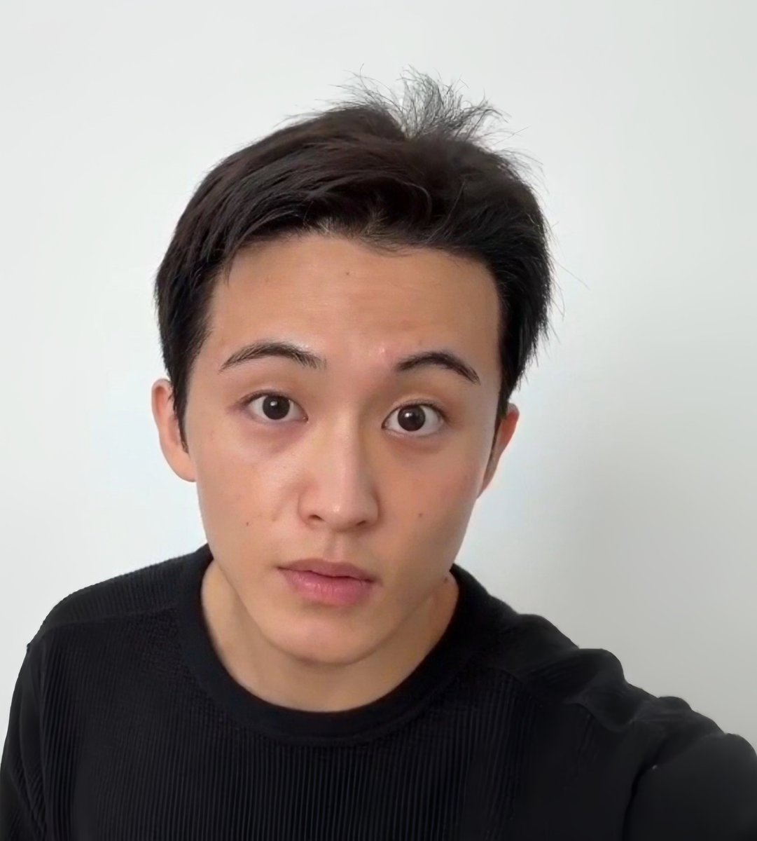 markyuppi's tweet photo. mark lee with this hair.... 🫠 https://t.co/6AZuaev0W3