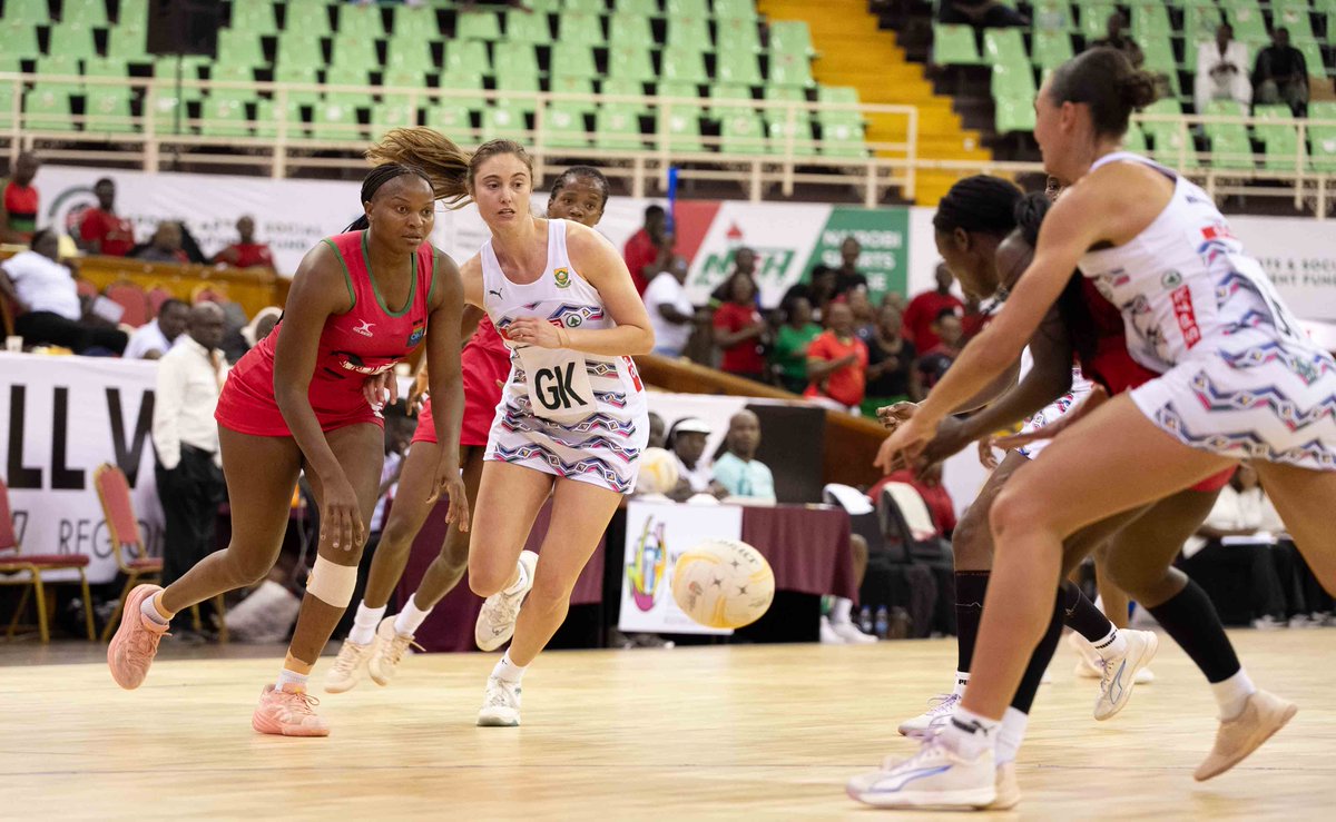 Netball_SA's tweet photo. ๐ฟ๐ฆ INTO THE FINAL! ๐
Scenes from the #SPARProteasโ semi-final battle against the Malawi Queens as they booked their place in a third consecutive Africa Netball Cup Final. ๐๐
Next up: a familiar opponent โ Uganda. ๐บ๐ฌ
๐
26 September
โฐ 15:00 SAST
#AfricaNetballCup2026 https://t.co/ZO6Q1Glx8Y
