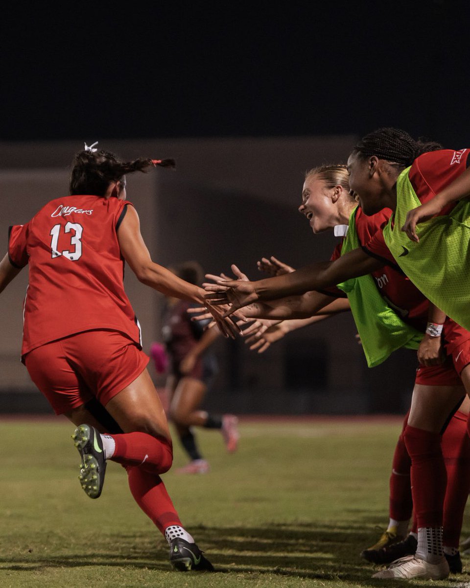 UHCougarSoccer's tweet photo. was quite the series of events https://t.co/rgUlBXJ2ig