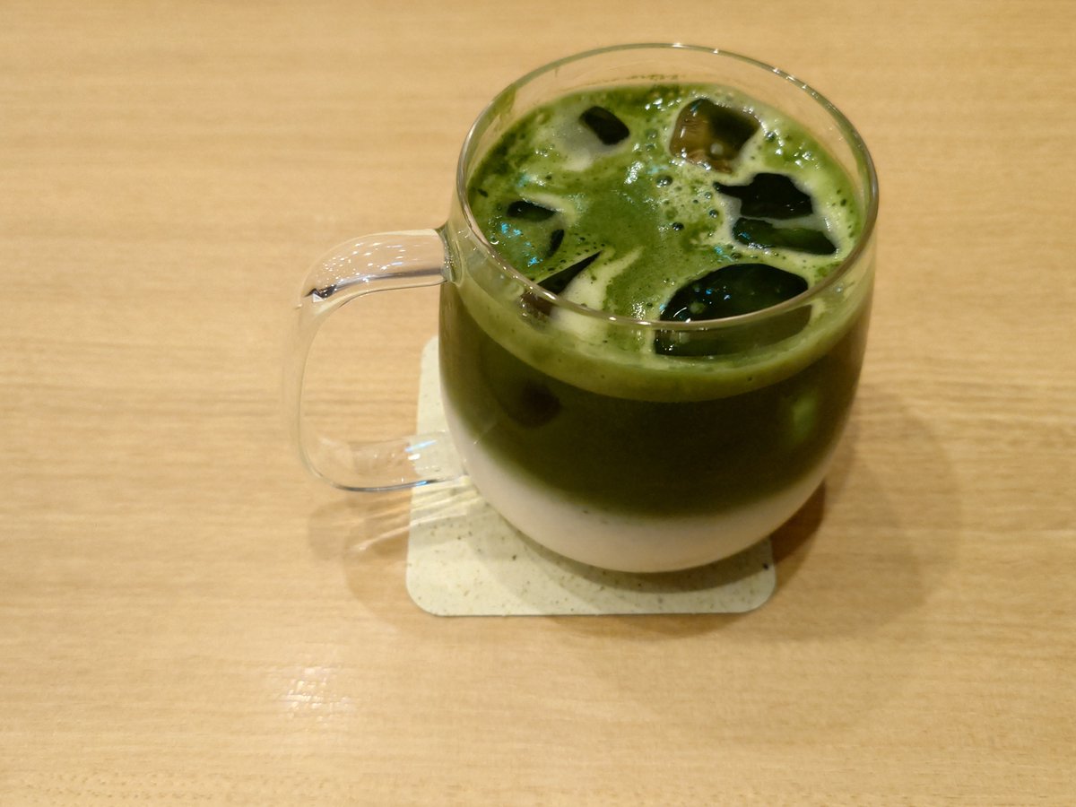 x_field_w's tweet photo. 今日は昼からハンバーガー食べてカフェでひと休憩して焼肉食べて……

食べてばかりの一日でした https://t.co/kNuxEF2wju