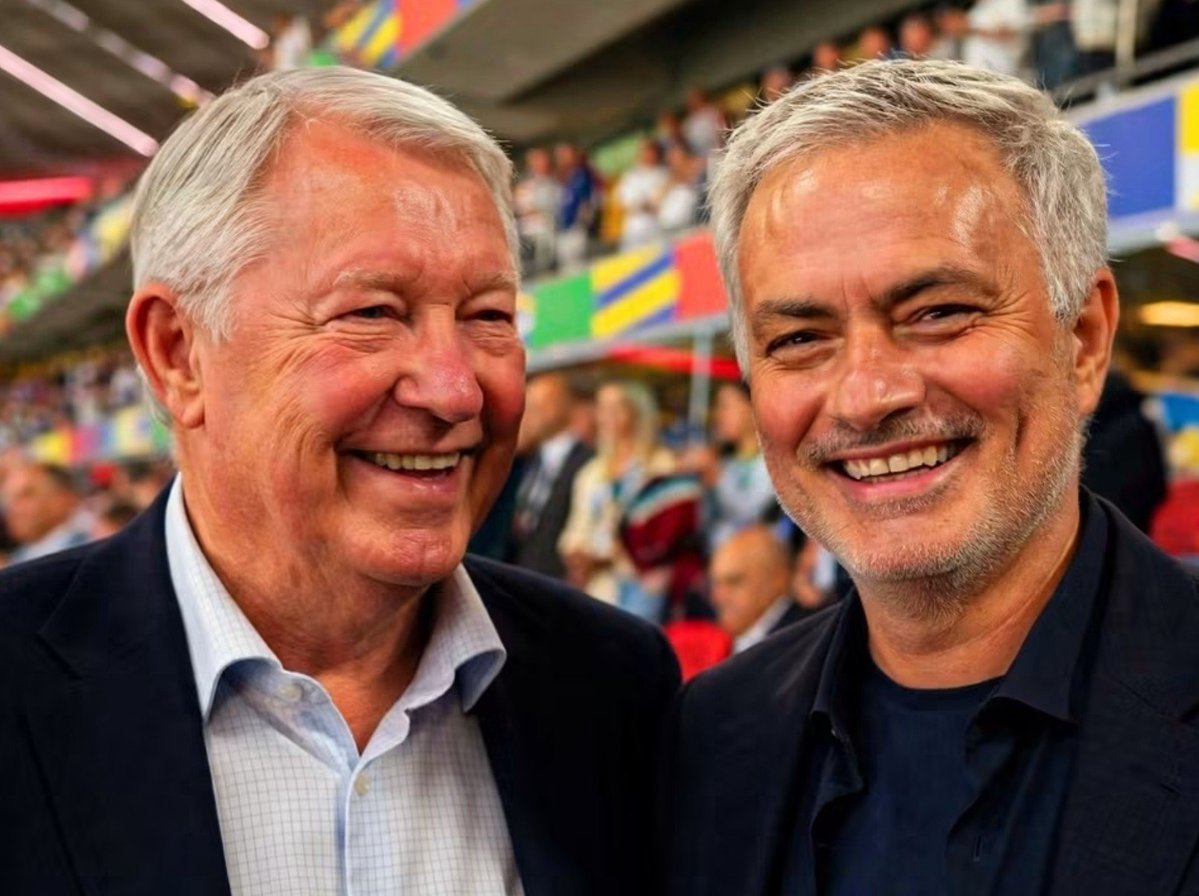 Iconic_Mourinho's tweet photo. If Manchester City are stripped of their titles, that means only 5 managers have led Manchester United to become English Champions:

• Ernest Mangnall (2x)
• Matt Busby (5x)
• Alex Ferguson (13x)
• José Mourinho (2018)
• Ole Gunnar Solskjaer (2021) https://t.co/Gpi3LftOlu