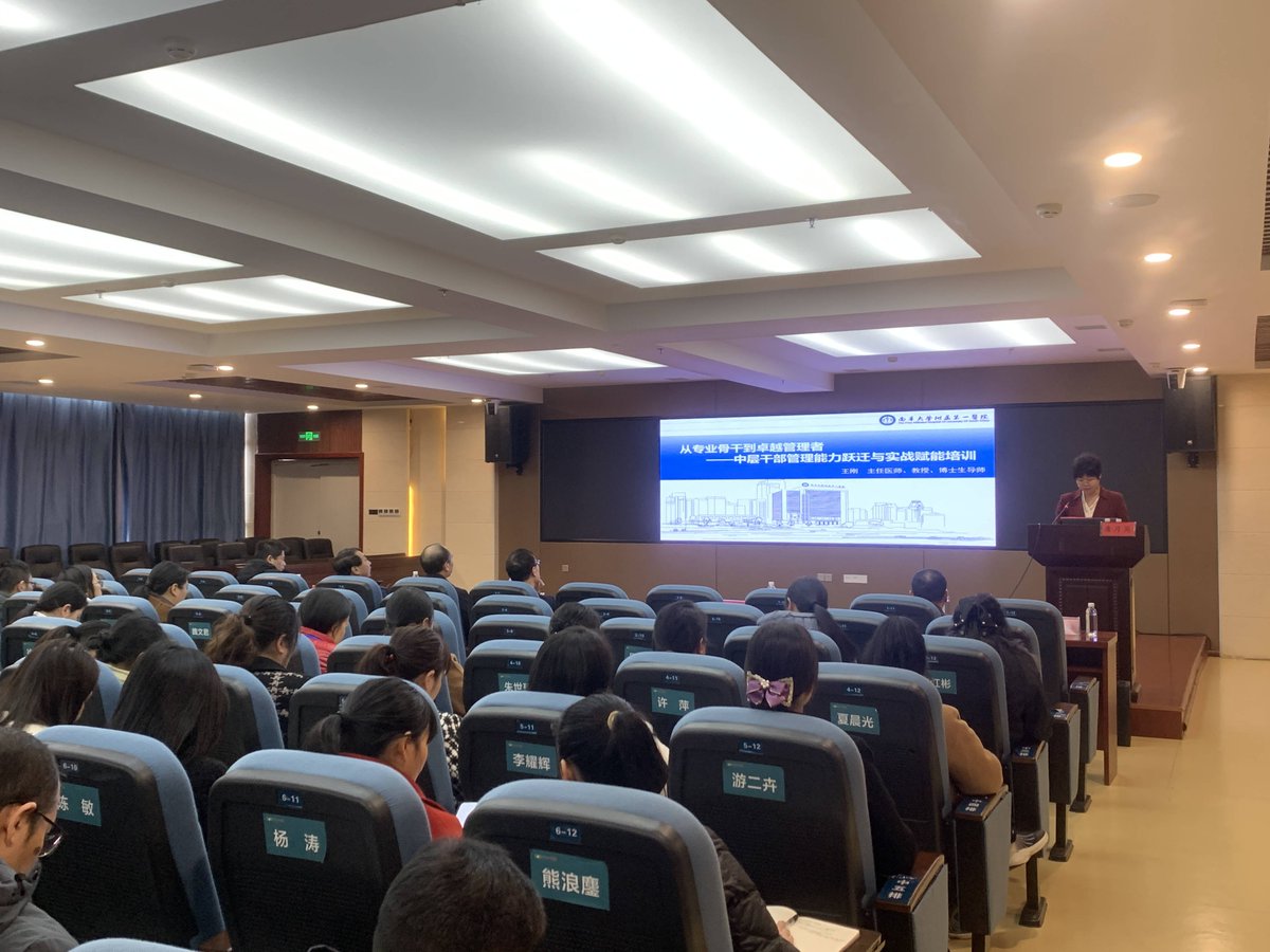 EmmettSumn0ghr's tweet photo. Gran taller de marketing digital hoy en la biblioteca municipal! Compartí estrategias prácticas para emprendedores y conocí a profesionales increíbles. Seguimos creciendo juntos! #MarketingDigital #Aprendizaje， https://t.co/xS5eaNK4U3