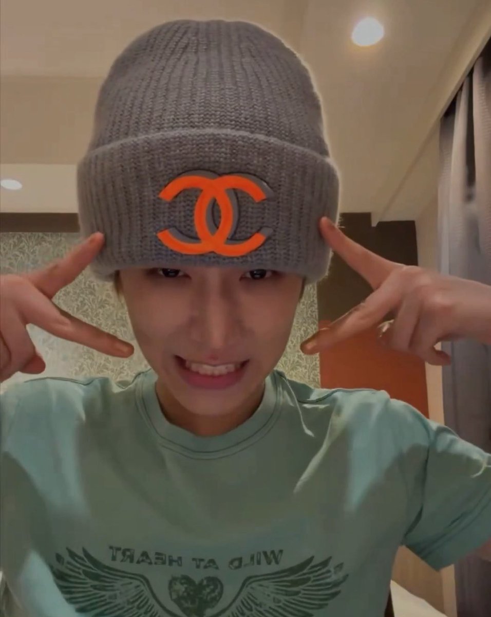 2riwoo03's tweet photo. 링냥이💕 https://t.co/Gw6FzHQAu7