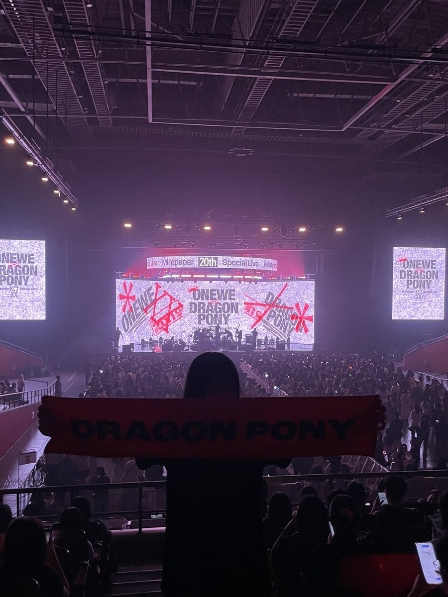 JJO729's tweet photo. 제가 뭐하고 살앗냐면요… https://t.co/ASivHnY41o