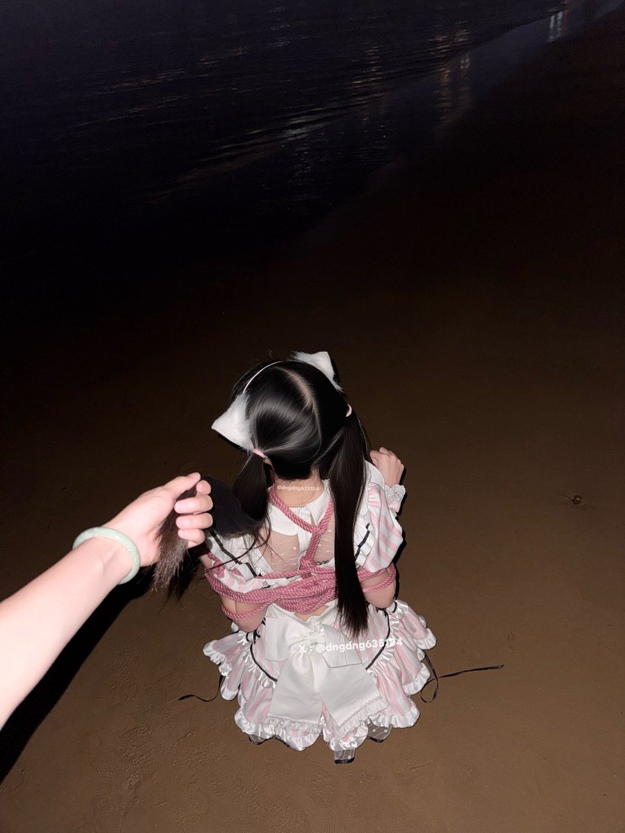 oTvTo888's tweet photo. 我還是沒有辦法辨別真心   我只看誰在我身邊呆最久 https://t.co/12AQpIieS0