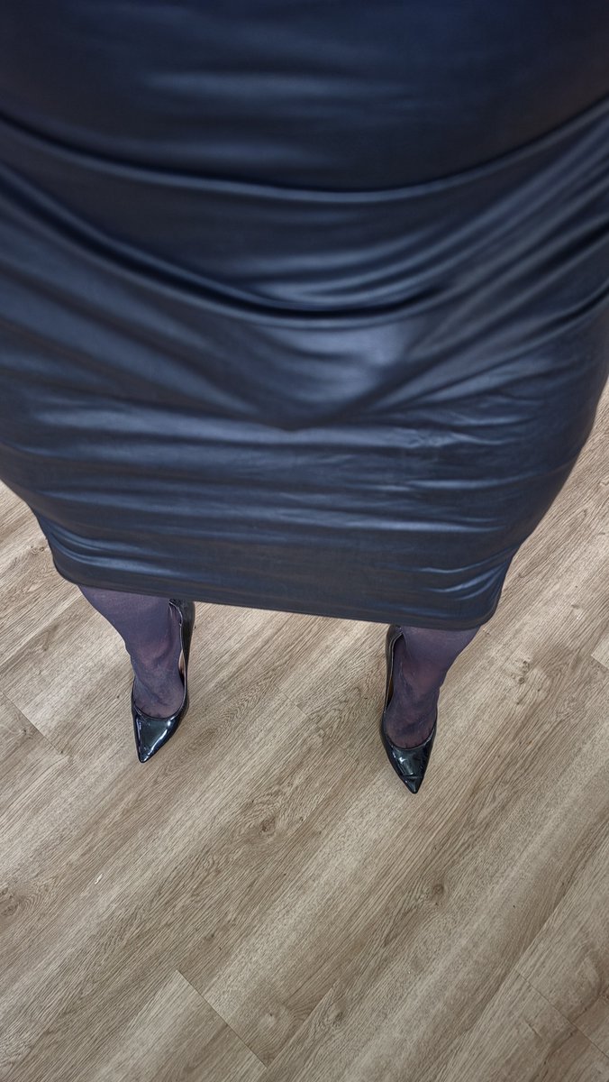 CDinHeels12's tweet photo. #crossdressers #crossdressing https://t.co/tX04sntuR2