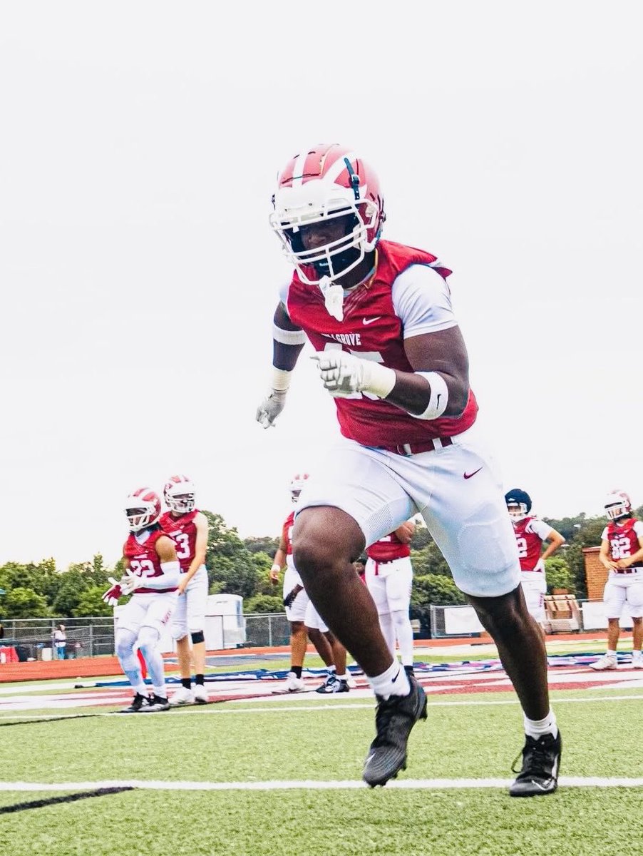 AJJuiceJackson's tweet photo. JR MID SZN FILM!! (2 games started)

24 Total Tackles

5 Tfl’s

1 PBU

1 Forced Fumble

1 Fumble Recovery

3 QB Pressures

@BransonHall5 @CoachSzatkowski @Morr12s @Justin_DeShon @DevXcelerate @GroveRecruits @CoachJones56 @KoachCheek @MJonesJr6 @coach_gresham @CoachBelfiori @erob50 
@RecruitGeorgia @RivalsHS