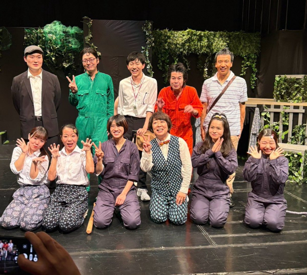 sadasonam's tweet photo. #ニコニコさんが泣いた日
4日目も無事終了しました。

21年振りの共演者の再会があったり
お話したお客さんが色々な役者を気に入ってくださったり、良かったよとお声がけをいただいたり、とても嬉しい気持ちになりました。

本当にありがとうございました。 https://t.co/6wpOSwpMx5