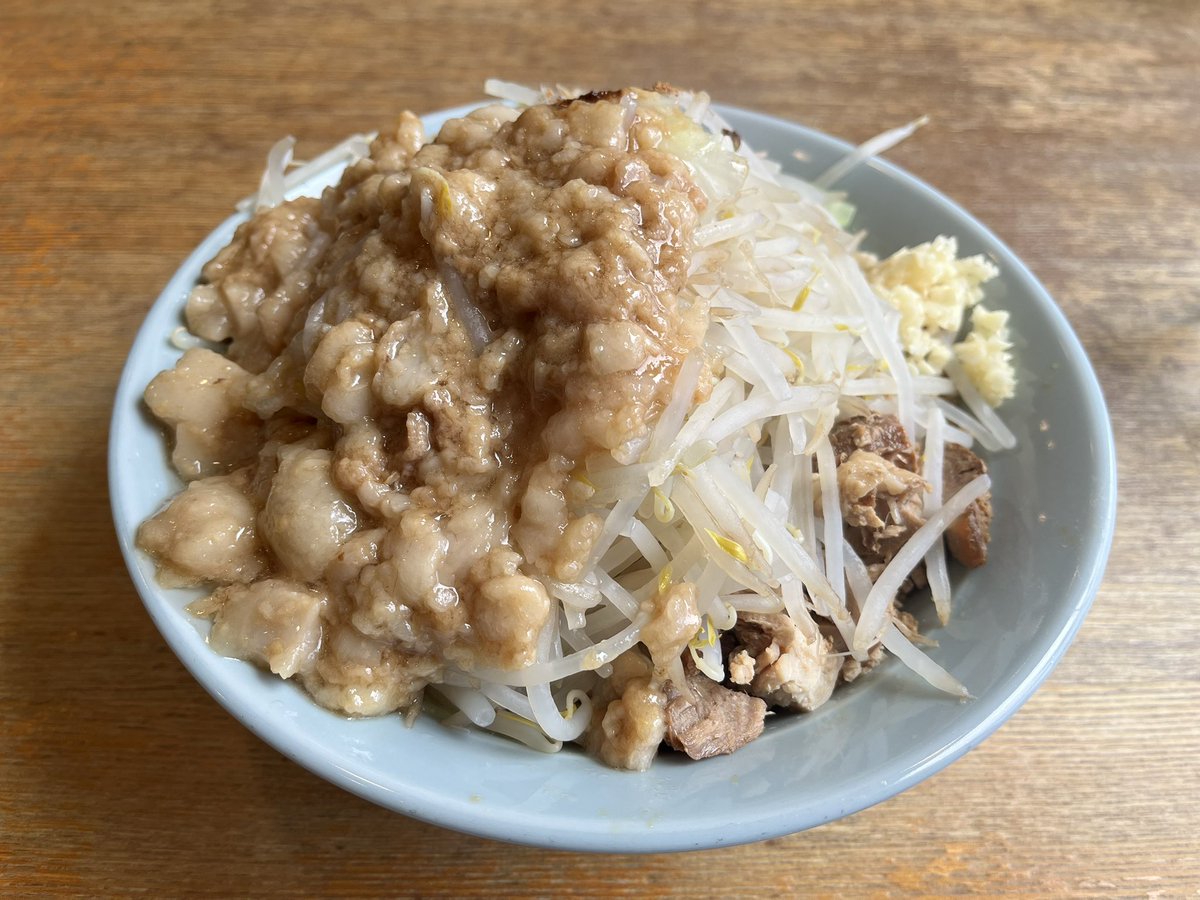 5_11_kai's tweet photo. これ食べたすぎてわろた https://t.co/jWVF8qsGp1