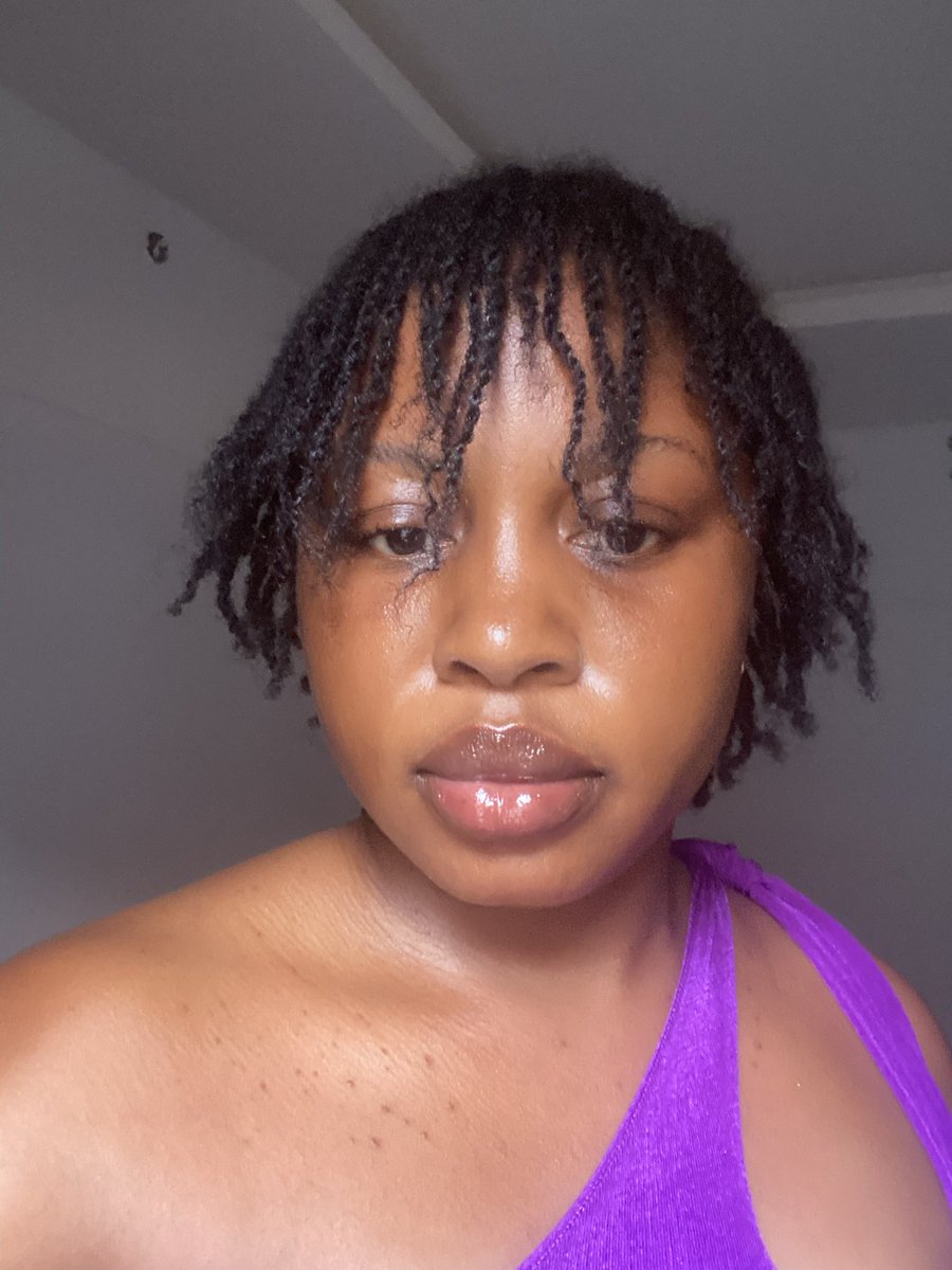 feranmi2619's tweet photo. Yo! It’s Friday 🥰 https://t.co/7FeY1nMtVy