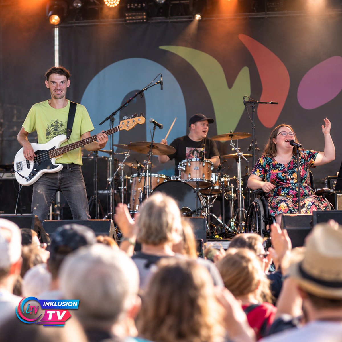 InklusionTV's tweet photo. 🎶♿ Musik ohne Grenzen: Beim InKlang-Festival in Fellbach bringen Menschen mit und ohne Behinderungen gemeinsam Musik, Tanz und kreative Workshops auf die Bühne. 💙

#Inklusion #InKlangFestival #MusikFürAlle #Teilhabe https://t.co/DRhNKGIhFo