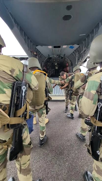 Intelligency225's tweet photo. #GEX26
La conférence de planification finale s’est tenue du 22 au 24 septembre au camp Aïssat de Libreville. Les forces gabonaises, ivoiriennes et #françaises 🇲🇫 finalisent les préparatifs des manœuvres prévues simultanément en novembre 2026 au #Gabon 🇬🇦 et en #cotedivoire 🇨🇮. https://t.co/EMG2UEe8RP