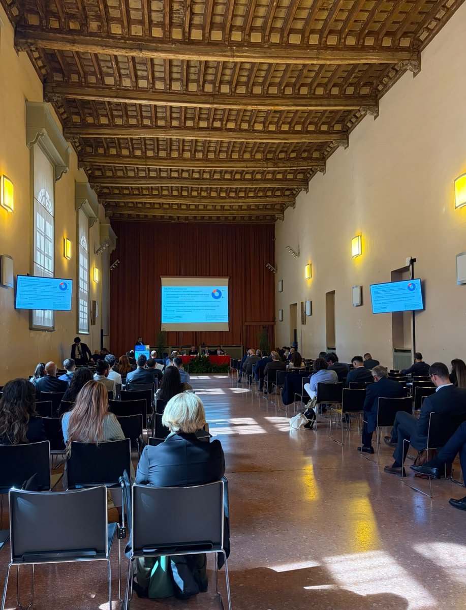 SIOTOrtopedia's tweet photo. XVII Congresso AUOT 
Oggi il Presidente SIOT, Prof. Pietro S. Randelli, ha partecipato all’inaugurazione del XVII Congresso AUOT presso l’Università degli Studi di Pavia.
Il Congresso, presieduto dal Prof. Federico Grassi, si svolge il 25-26 settembre ➡️ https://t.co/XC1JDIwEpQ https://t.co/81lnNKExnT