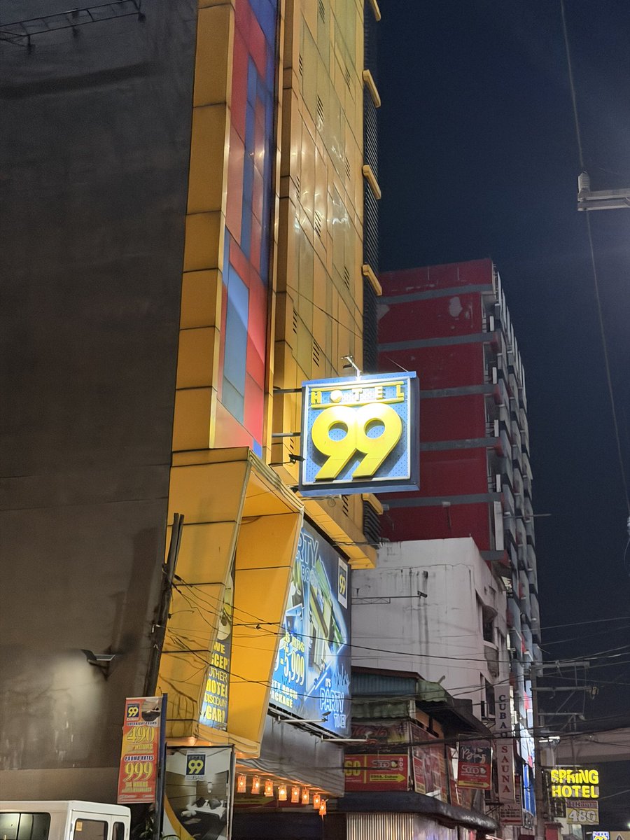 bicolano_marino's tweet photo. Hello Cubao #cubao #metromanila https://t.co/M1XFWIQ8pQ