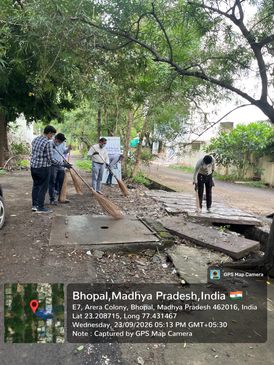 RECLindia's tweet photo. As part of the #SwachhataHiSeva2026 campaign, REC’s RO Bhopal employees visited a CTU identified in Bhopal and undertook a cleanliness drive, reaffirming their commitment to cleanliness and a greener future.

#SwachhataHiSeva2026 #SwachhBharat #RECLimited #SwachhataHiSeva #CleanIndia #JanBhagidari #CSR #REC_CSR2026 #CleanIndiaGreenIndia #RECLindia #REC_RO_Bhopal 

@MinOfPower @mlkhattar @mnreindia @officeofmlk @GoI_Meity @tscbosh @PrinceDhawan89 @mnreindia @shripadynaik @narayanantbjp @Dnandinit @ValliREC @srijitendraias @PIB_India @power_pib @mygovindia @rdssforindia @SwachhBharatGov @swachhbharat @SwachSurvekshan