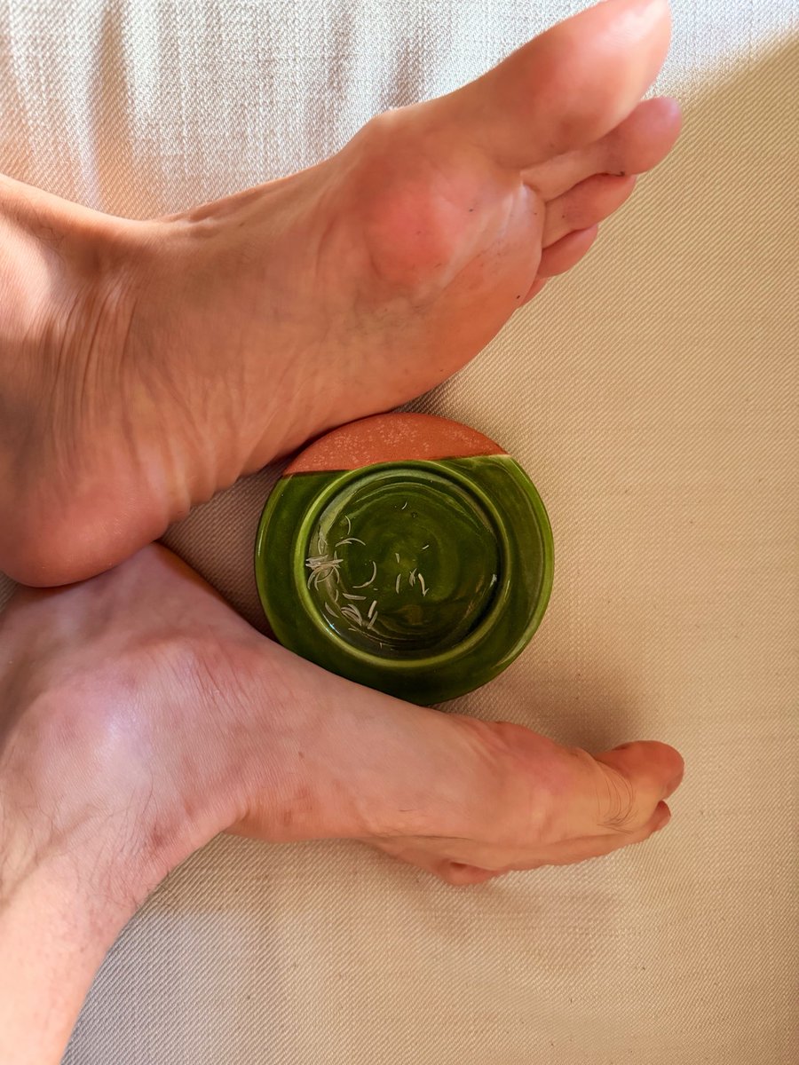 masterdavide99's tweet photo. Food is ready! Pay for ur deliveroo 100 euro
$erve $ubmit $end
https://t.co/qWjt4vh9V0
https://t.co/kcKOJiwlPW
#findom #sklave #cashslave #cashmaster #feet #socks #smellysocks #slave #payslave #sweat #soles #sohlen #piedi #leccapiedi #schiavo #servo #padrone #mastersub #alpha https://t.co/8waC0buBgG