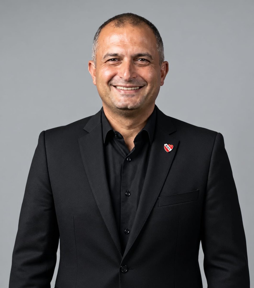 santiwaddle's tweet photo. “¿Lo de U de Chile? Charlé con Alejandro Domínguez en su momento. Me dijo que el problema era que en el estadio se puso ‘partido cancelado’. Si decía ‘suspendido’, se hubiese reanudado a puertas cerradas en Paraguay o en #Independiente, para definirlo en el campo de juego”

Luciano Nakis en @DeLaCunaAlInf 🎙️