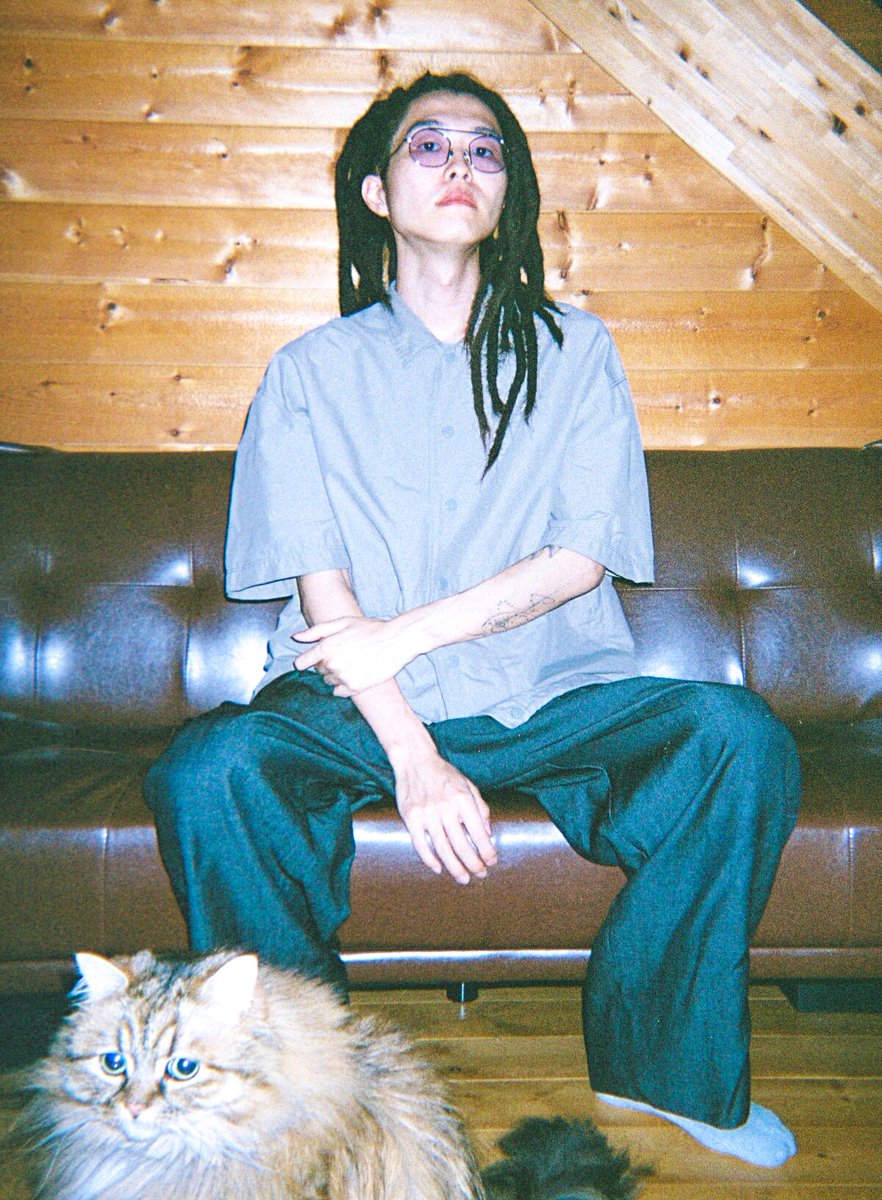 natalie_mu's tweet photo. バキ童スタッフとしても知られる
ラッパーNOKKNK

全10曲入りアルバム
「SPEAK SPEAK CENTER」配信
https://t.co/pX1HIGmjcw

Iida Reo、没 a.k.a. NGS、
LEXUZ YENが客演で参加 https://t.co/UnjHHpEDCU