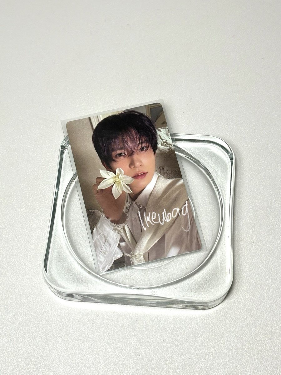 ikeubag's tweet photo. wts lfb ph — #gysells ☻

    ( 🛒 ) heeseung kalpa flower pc .ᐟ

 𓏸 ₱200 + sf
 𓏸 onhand
 𓏸 payo 
 𓏸 good condi
 𓏸 loc: laguna

     ★ https://t.co/PXFfete1gr ୨୧

# heeseung evan photocard enhypen orange blood album pc https://t.co/dG97EzmQCx