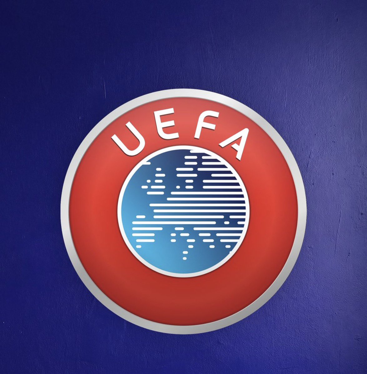 shaphub365's tweet photo. 🚨🚨| JUST IN: Benjamin Sesko has withdrawn from Slovenia's Nations League squad due to a 𝐒𝐇𝐈𝐍 𝐈𝐍𝐉𝐔𝐑𝐘. 🤕🇸🇮

He will miss fixtures against Scotland, North Macedonia and Switzerland — a recurrence of the injury first suffered in May.

Follow @ShapHub365 for more ⚡️

Norway | Mavo | Brazil | Portugal | Saka | Madrid | Clipur | Ballon | Erica | Campari | Netherlands | Alex Otti | Ronaldo