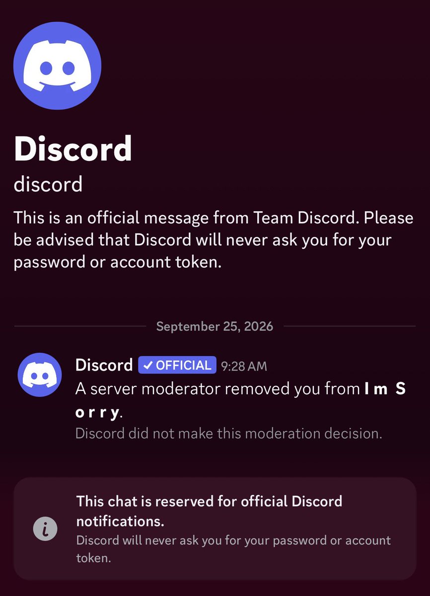Foxiniloaf's tweet photo. so what do you mean Discord tells you when you have been kicked from a server now https://t.co/XQcsQuUcIA