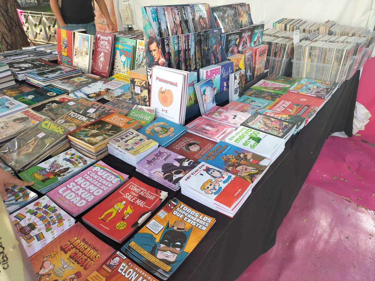 CdColeccion tweet picture