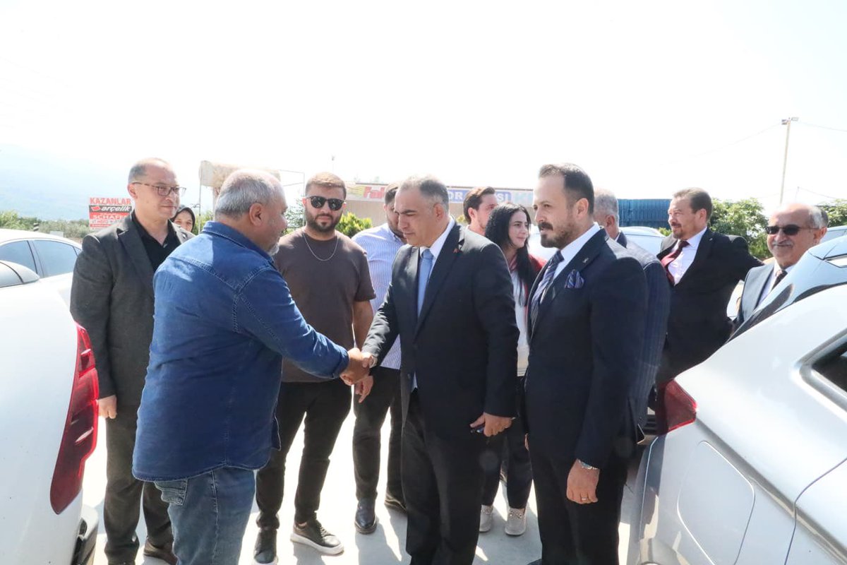 Malikurt14's tweet photo. 📍 Dörtyol

Programımız kapsamında Kazanlar Narenciye Paketleme Fabrikası’nı ziyaret ettik.

Üretim ve paketleme süreçleri hakkında bilgi alarak, bölgemizin tarımsal üretimine ve istihdamına katkı sunan çalışmalarını yerinde inceledik.

Alın teriyle üreten, emek veren tüm çalışanlarımıza kolaylıklar; işletmemize bereketli ve bol kazançlı bir sezon diliyorum.
#TürkiyeYüzyılıBuluşmaları
#Gaziantep
#AKParti
@RTErdogan @Akparti @efkanala @mustafaelitas @abuyukgumus @avabdullahguler @abdulhamitgul @zorlu77 @HuseyinYayman @DMustafaErdogan @akpartilhatay @avmithatacici