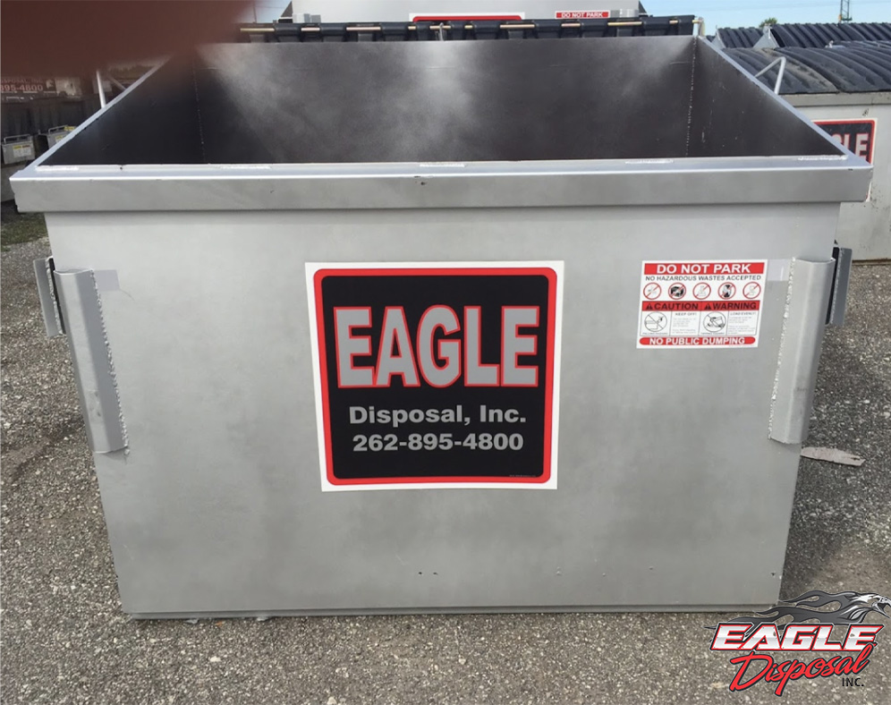 eagledisposal's tweet photo. For many projects, the driveway is one of the most convenient places to put a roll-off dumpster. It keeps the container close to the work area, makes loading easier, and helps keep debris contained in one central location. Visit our blog for some tips: https://t.co/UrxRsHfcju https://t.co/ONTCM3NCl6