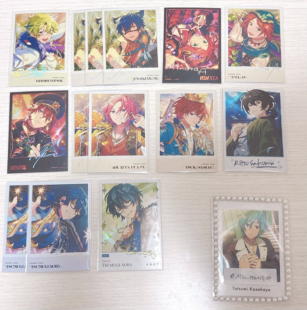 Mio__teatiq24's tweet photo. 【譲渡】あんスタ チェキ カード ポラロイド 中国 海外

譲｜スバル 真 一彩 藍良 マヨイ 英智 弓弦 千秋 奏汰 鉄虎 忍 日和 ジュン ひなた ゆうた 燐音 こはく 司 凛月 つむぎ アドニス なずな 光 敬人 颯馬 ジュイス 

求｜140/枚+送料

・郵送のみ https://t.co/AYS7sFSSUS
