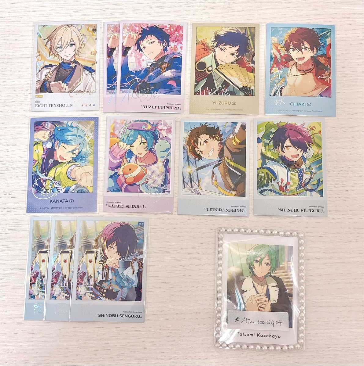 Mio__teatiq24's tweet photo. 【譲渡】あんスタ チェキ カード ポラロイド 中国 海外

譲｜スバル 真 一彩 藍良 マヨイ 英智 弓弦 千秋 奏汰 鉄虎 忍 日和 ジュン ひなた ゆうた 燐音 こはく 司 凛月 つむぎ アドニス なずな 光 敬人 颯馬 ジュイス 

求｜140/枚+送料

・郵送のみ https://t.co/AYS7sFSSUS