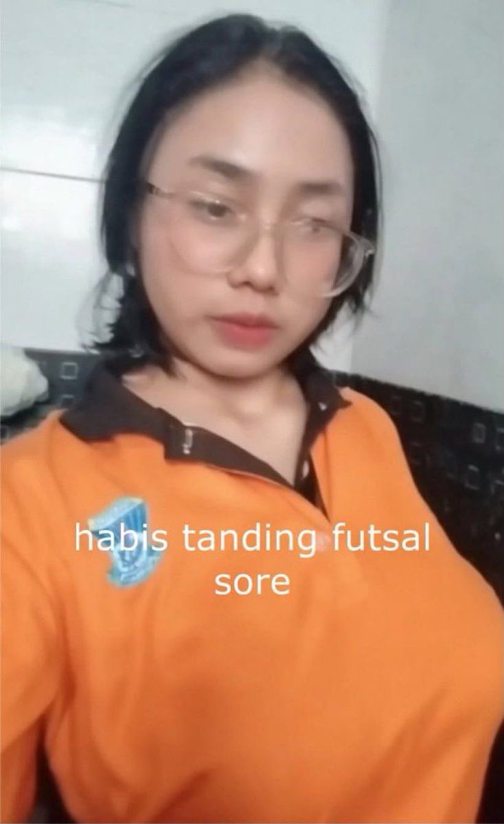nruzle's tweet photo. habis tanding futsal
https://t.co/YPfIJWDhlX https://t.co/BqqdlO13YY