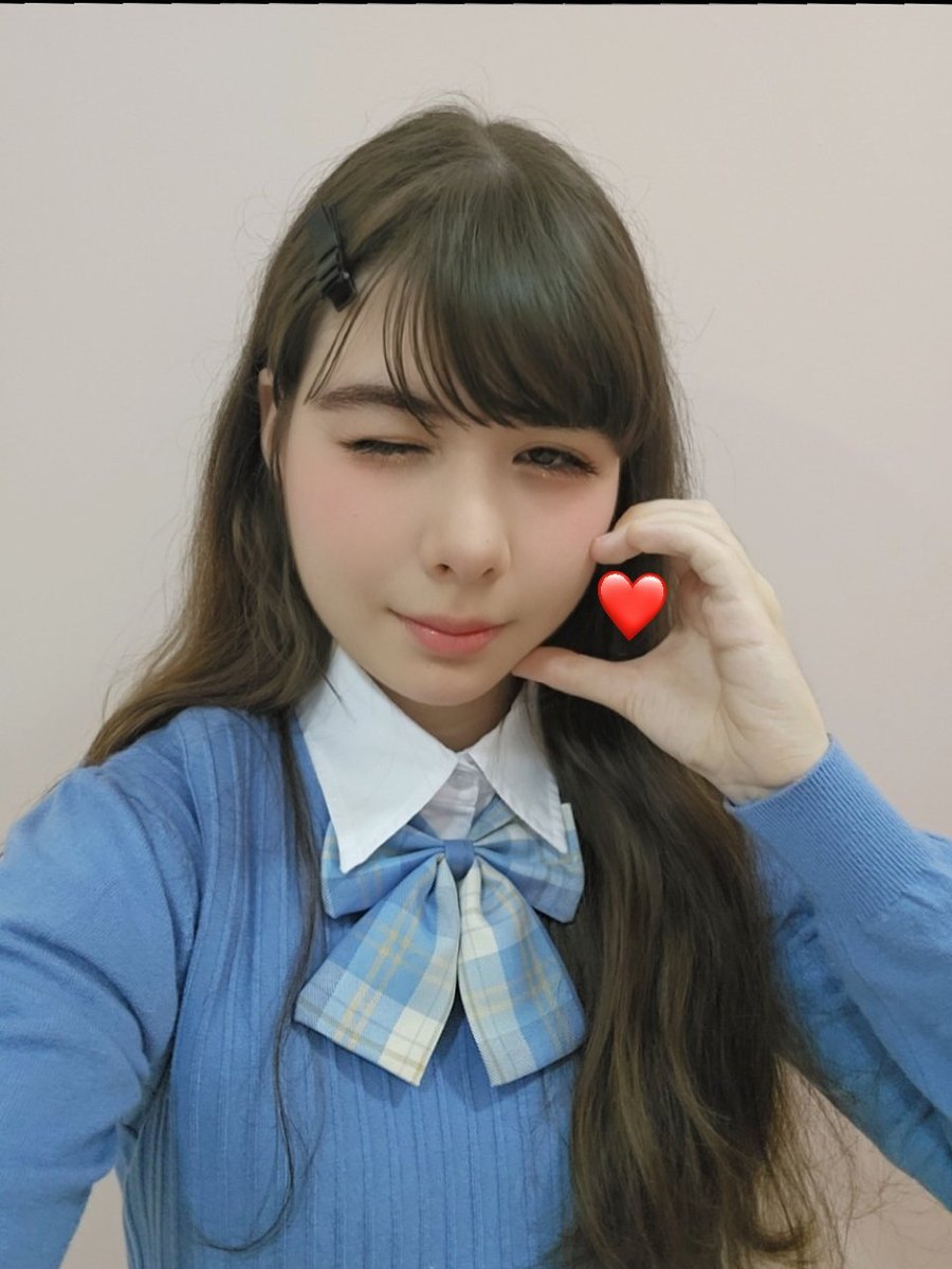 rairai_lune's tweet photo. 🫶

#LuneSelcaDay #LUNEJidoriDay #andTEAM #TAKI #andTEAM_TAKI @andTEAM_members https://t.co/JpFBUIkE9A