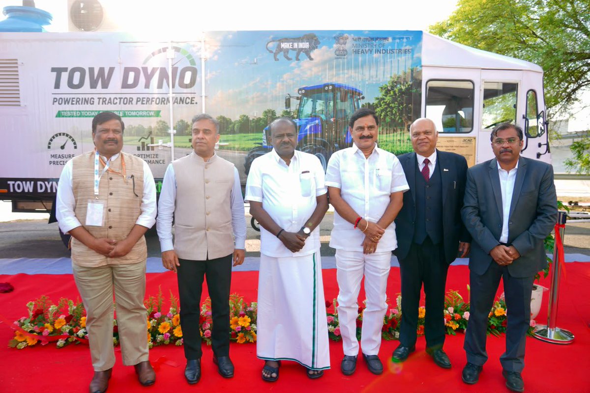 hd_kumaraswamy's tweet photo. 📍 Manesar, Haryana

A significant milestone for India’s agricultural machinery ecosystem. 

Today, I inaugurated ICAT’s indigenously developed 100 kN Load Car and Lift Capacity Testing Facilities for tractor and agri-machinery testing.

With a 230 kW Eddy-Current Dynamometer, up to 100 kN drawbar pull and advanced load simulation capabilities, this facility will enable accurate, repeatable and efficient tractor performance testing.

Under Hon’ble PM Shri @narendramodi avaru’s vision of an Atmanirbhar Bharat, the @MHI_GoI is building indigenous technological capabilities that strengthen machinery development and ultimately benefit our farmers.

@icat_in @arai_india @Natrax_IND @GARC_India @siamindia @ACMAIndia

#ICAT20 #MinistryOfHeavyIndustries #AgriTech #MakeInIndia #AtmanirbharBharat #FarmersFirst