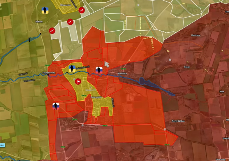 Eastractorist's tweet photo. I find it interesting that in recent weeks/months the difference between pro-russian and pro-ukraine mappers is widening. Only time will tell who is right, yet my bet is on UA. https://t.co/0fnKaGxUyh