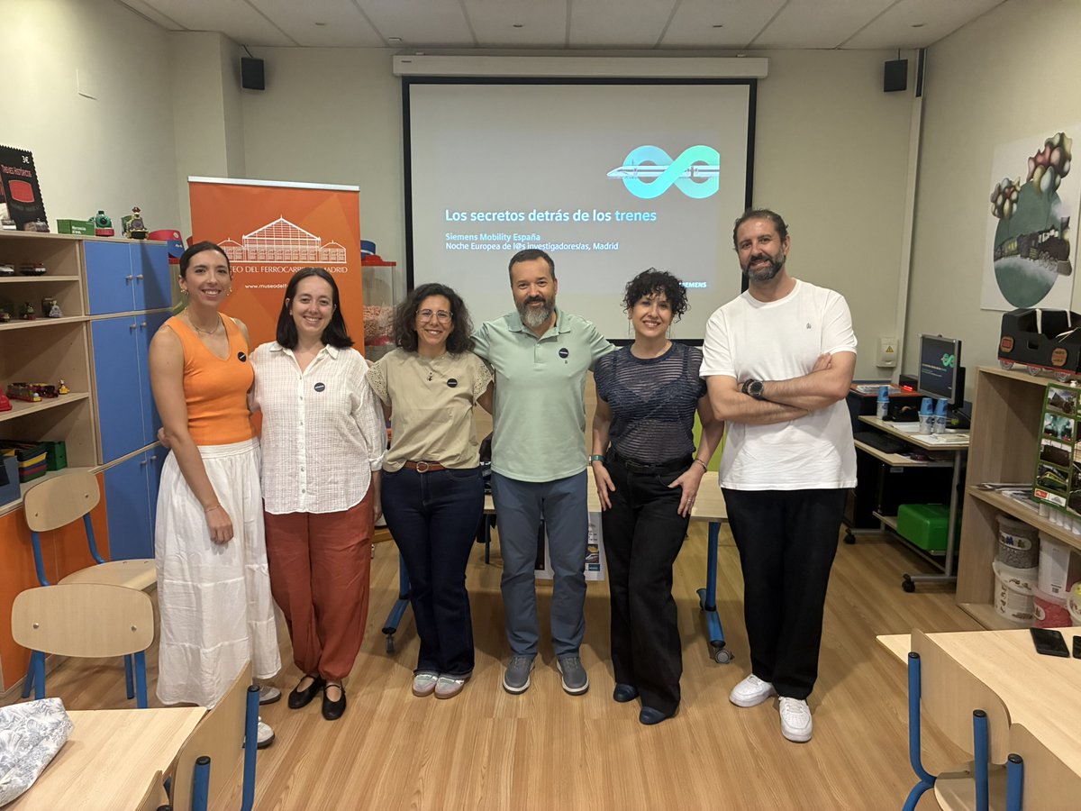 M_Ferrocarril's tweet photo. 🚉 Taller escolar: 'Misión ¡Vía Libre!' 🛤️ 

📷Celebramos #lanocheeuropeadelosinvestigadores con @siemens_es y alumnado del Colegio San Saturio (Madrid)   

ℹ️ https://t.co/NflnRSLLdw

📍Coordina: @madrimasd https://t.co/Nw9TJPN4TY