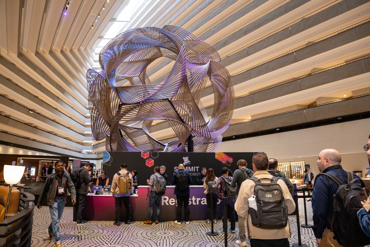 epnacusa's tweet photo. Data Dog Summit San Francisco  📸 From keynote sessions to networking on the floor, here is a look behind the lens at an incredible event. 
.
.
.
#DatadogSummit #Datadog #SanFrancisco #EventPhotography #CorporateEvents #ConferencePhotography https://t.co/V1xaCqvPEy