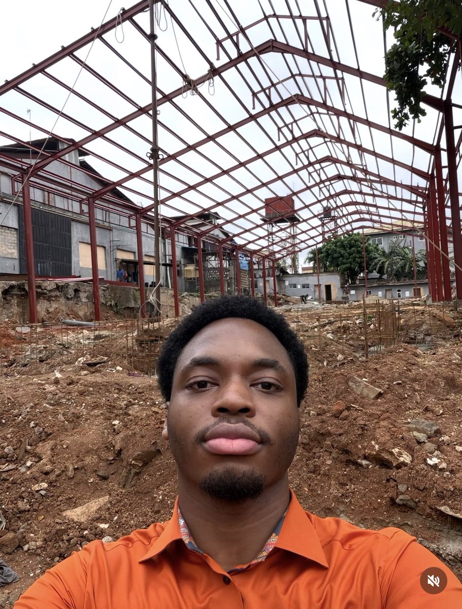 dammiedammie35's tweet photo. Billionaire Okoya’s son, Siraheem has finally moved to construction and building his first warehouse after leaving music for good 🦺 https://t.co/0womlZCVUD