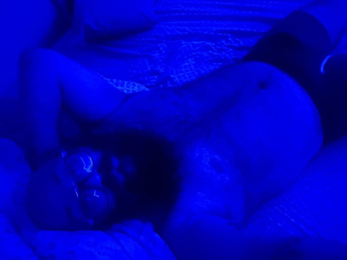 DigitalBlizzy's tweet photo. Big &amp; Tall in Blue #nsfwtwtًً #bwc #bigandtall #nsfw #beardedguy #dickprint https://t.co/GkqtdfUXde