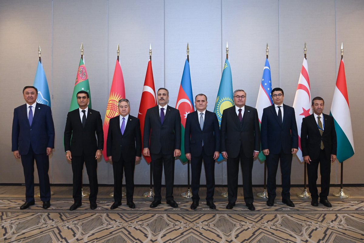 Bayramov_Jeyhun's tweet photo. Pleased to chair and address the Informal Meeting of the Council of Foreign Ministers of the Organization of Turkic States @Turkic_States on the margins of #UNGA81 in New York.

Highlighted the strategic importance of stronger coordination among Turkic States amid profound changes in international relations, conflicts and growing global challenges.

We focused on actionable measures to deepen our economic and strategic partnership, prioritising transport-communication corridors, energy integration, and digital trade connectivity across the Turkic world.

We emphasized expanding practical, sector-specific cooperation across trade, energy, ICT, science, technology, and culture to build direct opportunities for our business communities and peoples.

Highlighted key events and initiatives held during Azerbaijan’s OTS Chairmanship, including the centenary events of the First Turkological Congress and sectoral meetings on security, religious affairs and analytical cooperation.

I wished full success to brotherly Türkiye for hosting COP31 in Antalya and OTS Summit in Ankara, and thanked all member states for their fruitful collaboration.