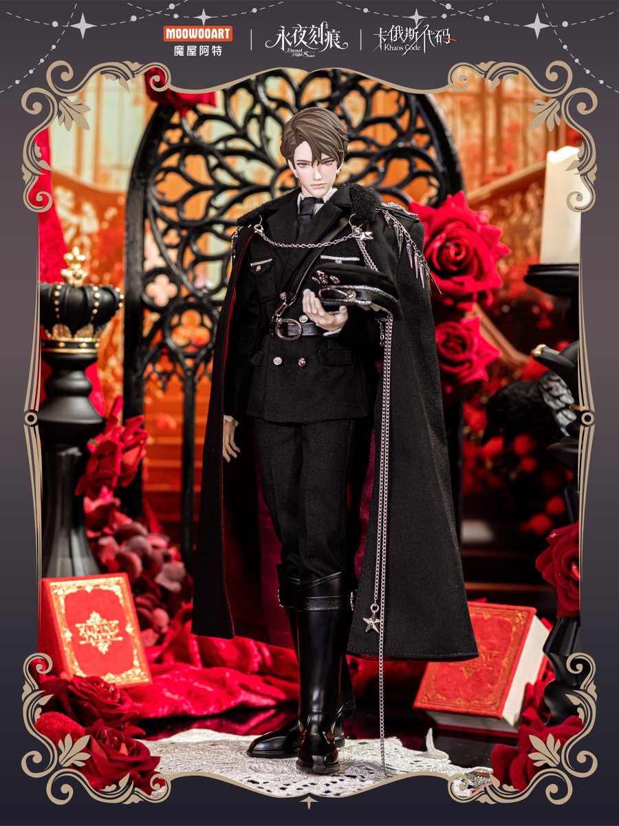 hermeow_shop's tweet photo. 📢🆕ブランドドール新作速報🆕📢
「永夜刻痕」シリーズに続き、MOOWOOART社より美麗な男性キャラクターをテーマにした新作「カオス・コード Khaos Code」特1/6スケール BJDブラインドドールシリーズが登場！

今回は、シークレット1種類の「軍服｜秩序」の実物サンプル写真を公開✨
全高約37cmの存在感ある大型サイズ‼
※画像は監修中サンプルであり、目パーツのサイズおよびハイライトは調整予定です。

ラインナップは通常4種類＋シークレット1種類の全4＋1種類✨
当店は正規代理店として今月以内受付開始予定です。続報をぜひお楽しみに！

本商品の相関ツイート：
https://t.co/fsFXmU1OMz