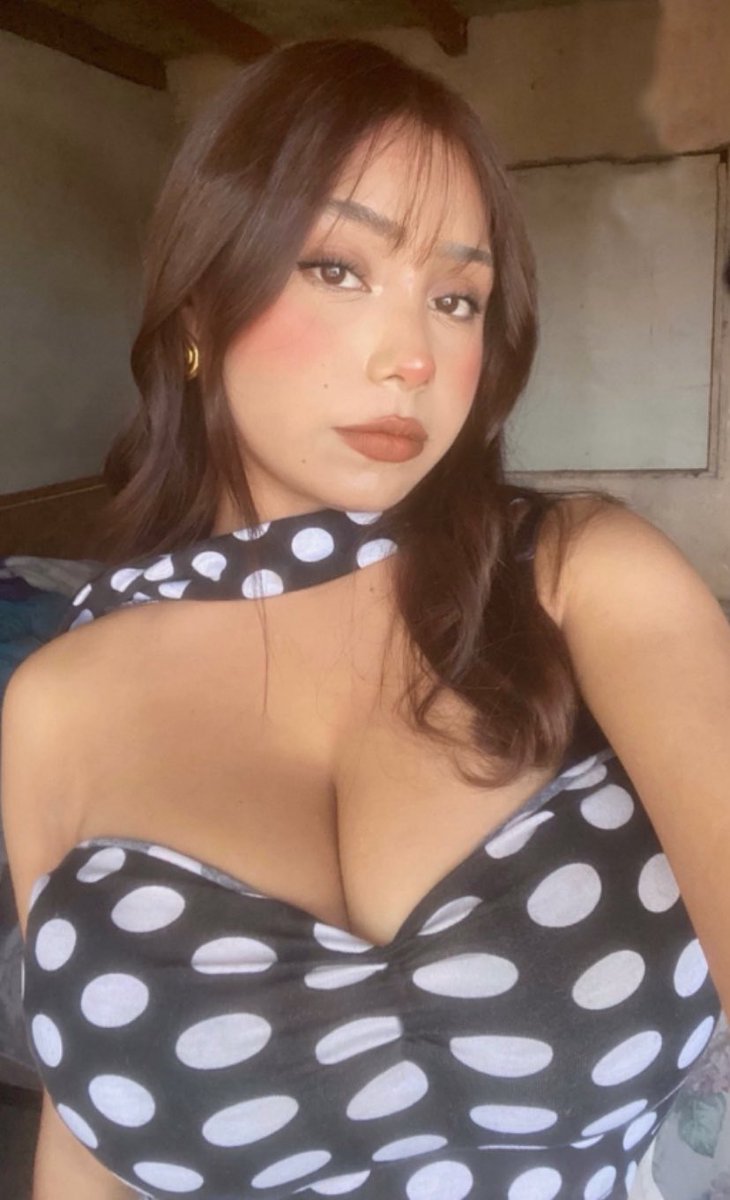 MelissaJasmin22's tweet photo. Buenos días 🥰❤️🎀 https://t.co/6KBAaIzbKv